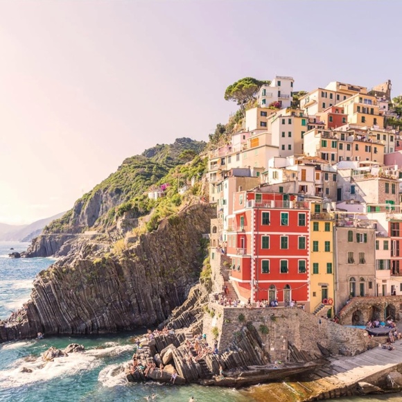 Galison Gray Malin Cinque Terre Puzzle – 1000 Piece Puzzle in Keepsake Box - Picture 1 of 2